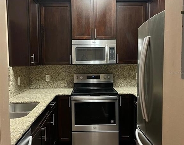600 Northern Way - Photo Thumbnail 1