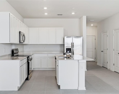 3122 Kurtz Terrace - Photo Thumbnail 5