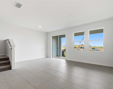 3122 Kurtz Terrace - Photo Thumbnail 3