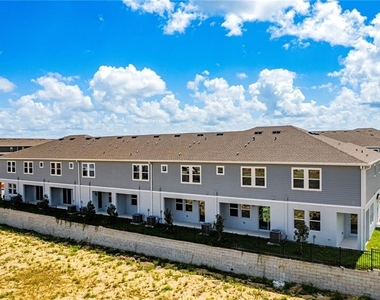 3122 Kurtz Terrace - Photo Thumbnail 24