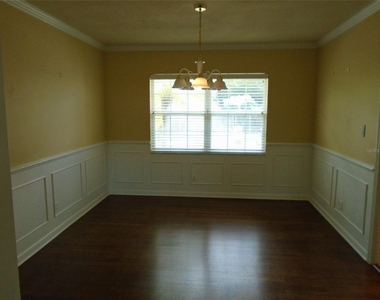 2430 Deloraine Trail - Photo Thumbnail 5