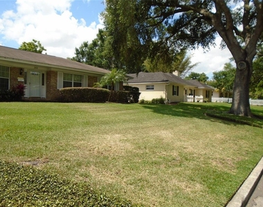 2430 Deloraine Trail - Photo Thumbnail 19