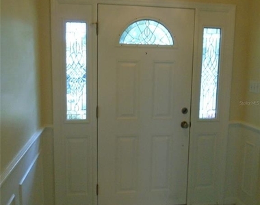2430 Deloraine Trail - Photo Thumbnail 2