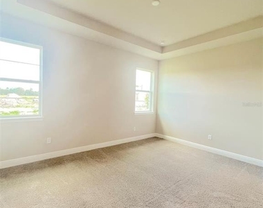 4961 Rain Shadow Drive - Photo Thumbnail 6