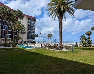 18304 Gulf Boulevard - Photo Thumbnail 16