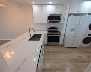 18304 Gulf Boulevard - Photo Thumbnail 1