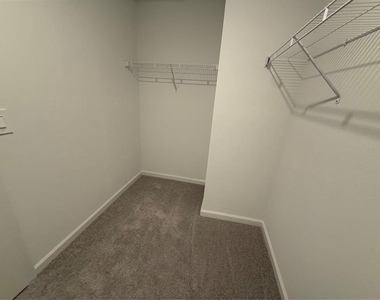3674 Se 37th Court - Photo Thumbnail 11