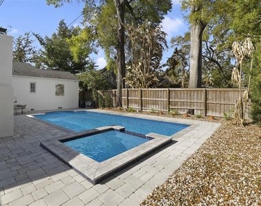 515 Florida Street - Photo Thumbnail 13