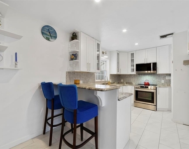515 Florida Street - Photo Thumbnail 25