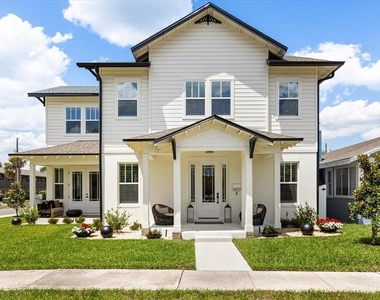 1077 Minnesota Avenue - Photo Thumbnail 1
