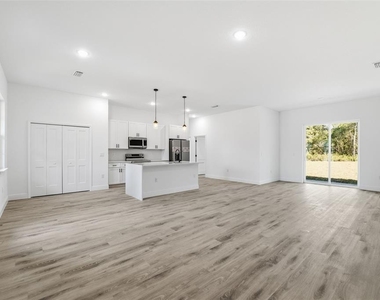4473 Sw 168th Lane - Photo Thumbnail 8