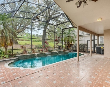 7284 Hawksnest Boulevard - Photo Thumbnail 23