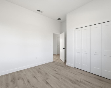 3699 Sw 169th Place - Photo Thumbnail 23