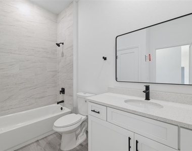 3699 Sw 169th Place - Photo Thumbnail 25