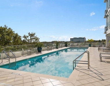 101 S Eola Drive - Photo Thumbnail 42