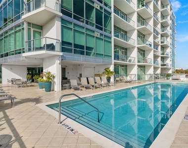 101 S Eola Drive - Photo Thumbnail 38