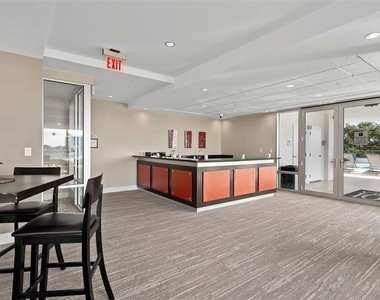101 S Eola Drive - Photo Thumbnail 34