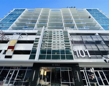 101 S Eola Drive - Photo Thumbnail 65