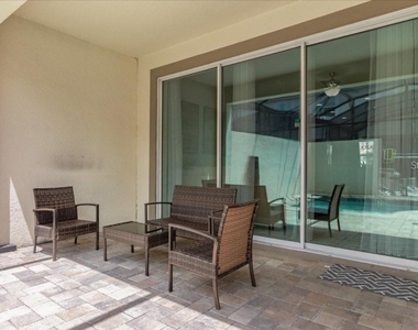1540 Carey Palm Circle - Photo Thumbnail 22