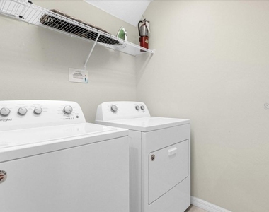 1540 Carey Palm Circle - Photo Thumbnail 21