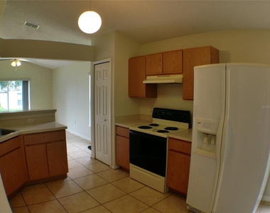 2320 Justin Avenue - Photo Thumbnail 1
