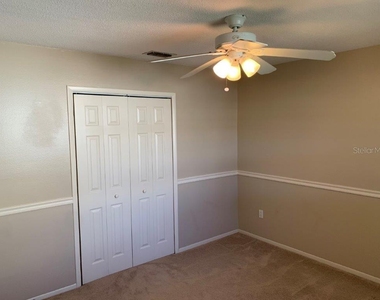 700 Green Road - Photo Thumbnail 13