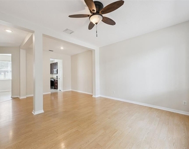 13007 Langstaff Drive - Photo Thumbnail 4