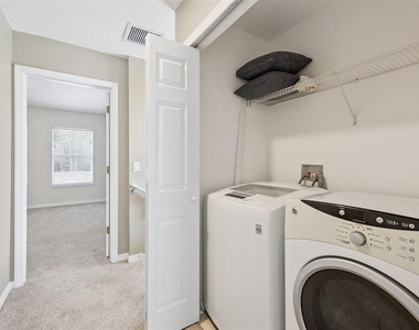 13007 Langstaff Drive - Photo Thumbnail 15