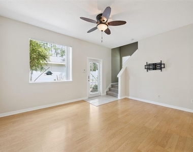 13007 Langstaff Drive - Photo Thumbnail 6
