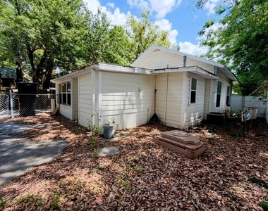 109 E Winter Park Street - Photo Thumbnail 26