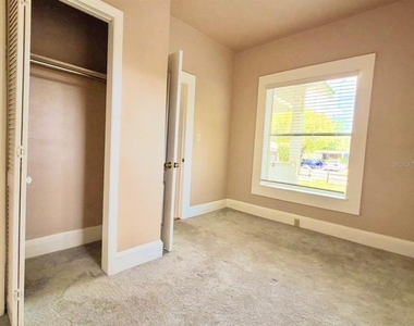109 E Winter Park Street - Photo Thumbnail 10