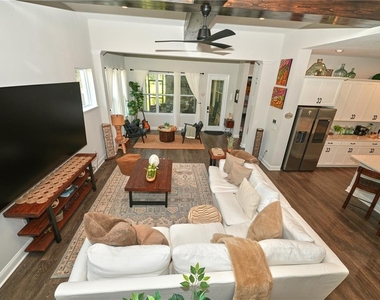 8771 Betzig Alley - Photo Thumbnail 25