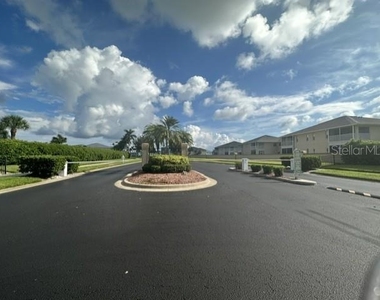 5800 Sabal Trace Drive - Photo Thumbnail 16