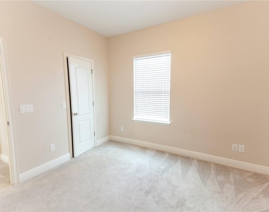 8202 Bellow Street - Photo Thumbnail 29