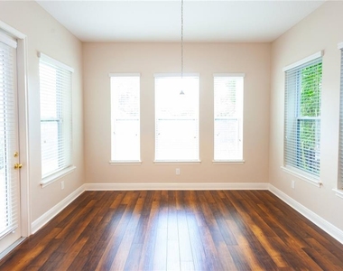 8202 Bellow Street - Photo Thumbnail 11