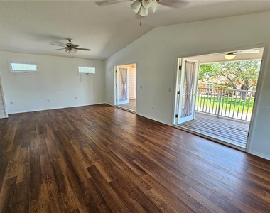 341 Bayshore Drive - Photo Thumbnail 29