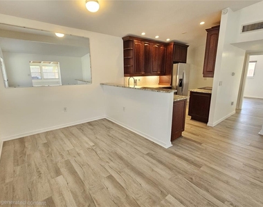 341 Bayshore Drive - Photo Thumbnail 11