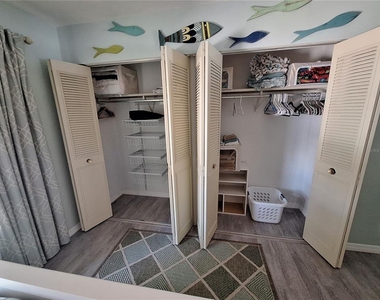 2437 Harbor Boulevard - Photo Thumbnail 10