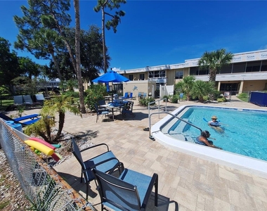2437 Harbor Boulevard - Photo Thumbnail 18