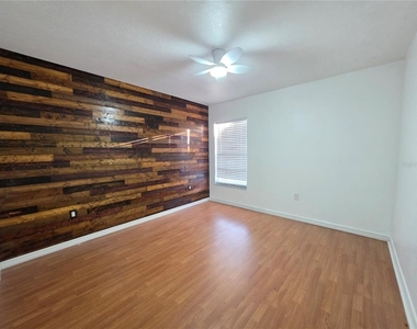 7362 Beaumont Drive - Photo Thumbnail 6