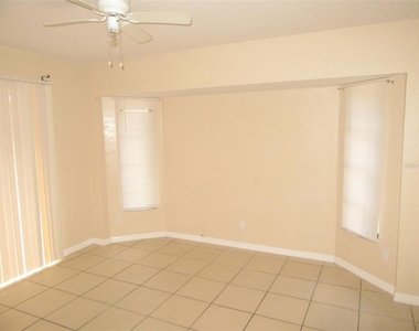 22182 Peachland Boulevard - Photo Thumbnail 15