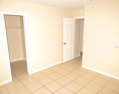 22182 Peachland Boulevard - Photo Thumbnail 16