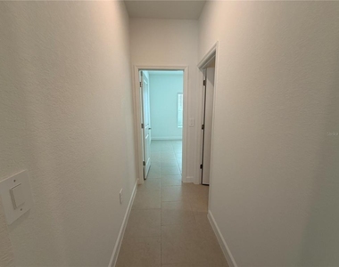 3917 Passion Vine Dr - Photo Thumbnail 10