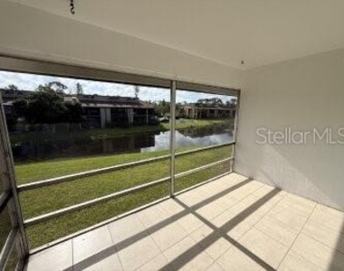 2 Quails Run Boulevard - Photo Thumbnail 8