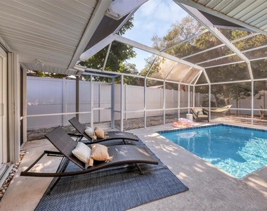 726 Birdsong Lane - Photo Thumbnail 33