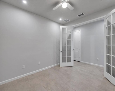 3747 Laughing Dove Avenue - Photo Thumbnail 18