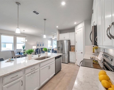 3747 Laughing Dove Avenue - Photo Thumbnail 15
