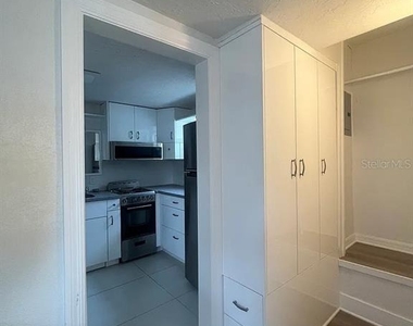 1713 29th Street W - Photo Thumbnail 5