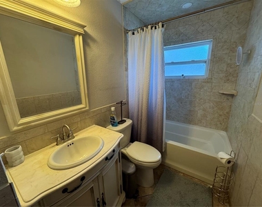 2751 72nd Avenue Drive E - Photo Thumbnail 7