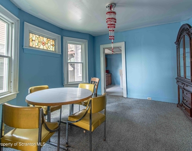 844 Monroe Avenue - Photo Thumbnail 4